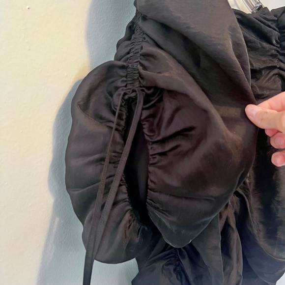 H&M Black Poof Sleeve Ruched Front, Back Sleeve Full Zip back Goth Romantic XL - Picture 6 of 12